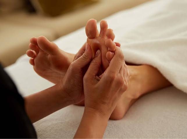 FOOT REFLEXOLOGY