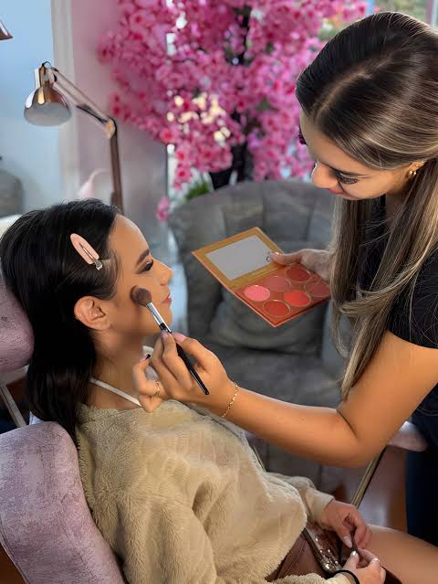 Party Make-Up