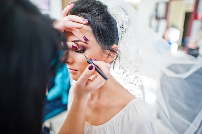 Air Brush Bridal Make-Up